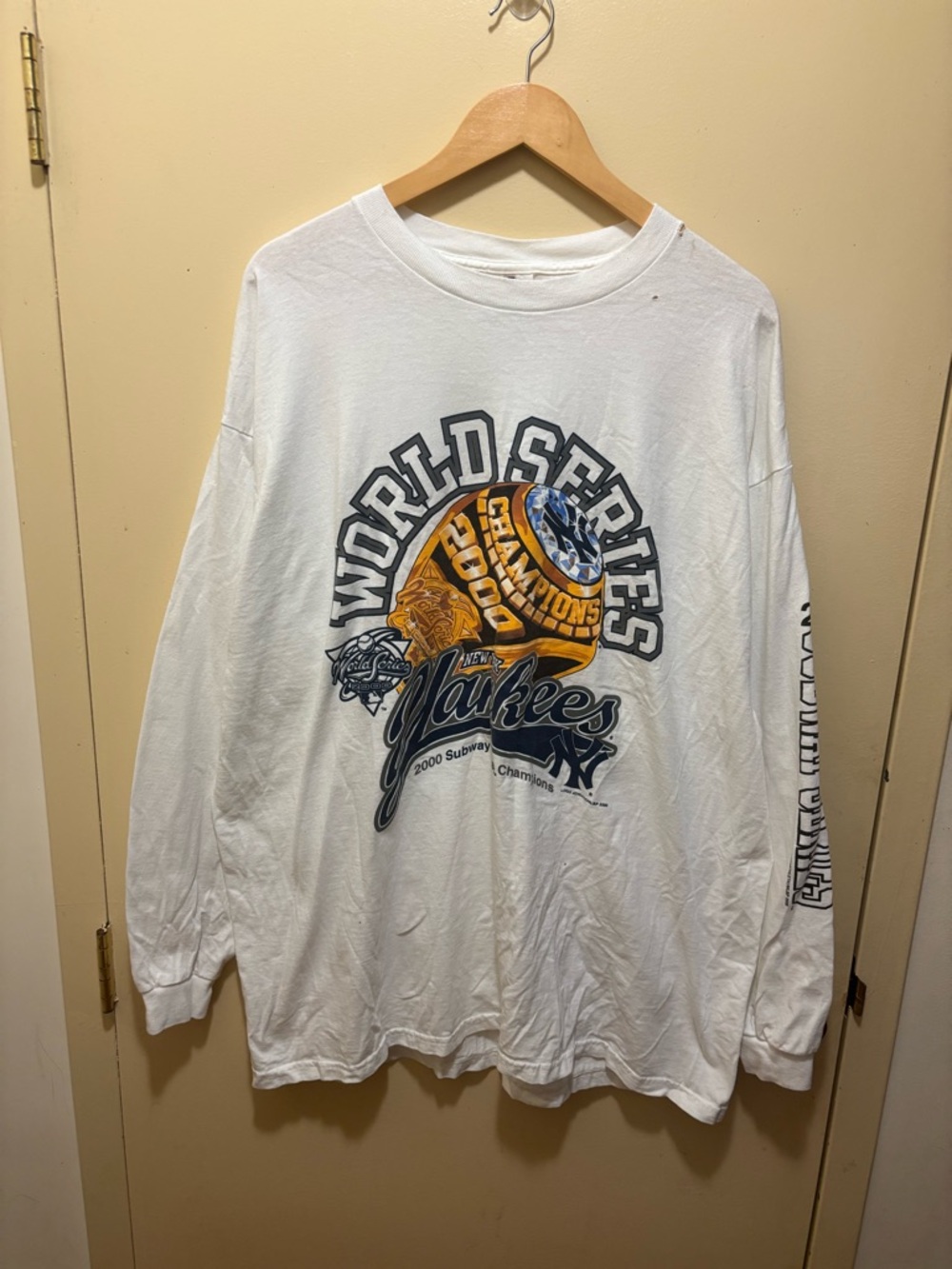 2000 New York Yankees World Series Champions white long sleeve shirt Size XL